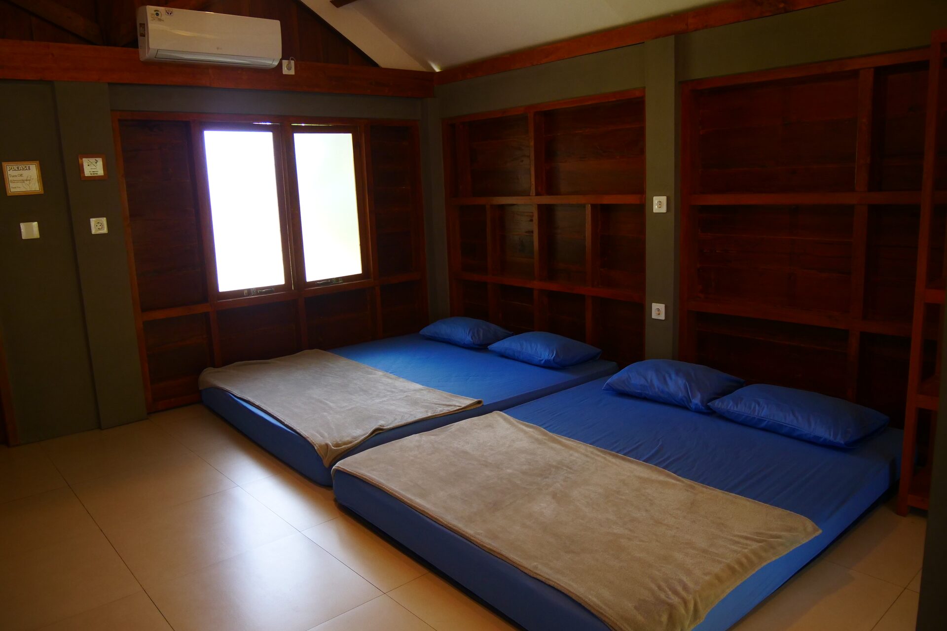 Villa Kayu 4